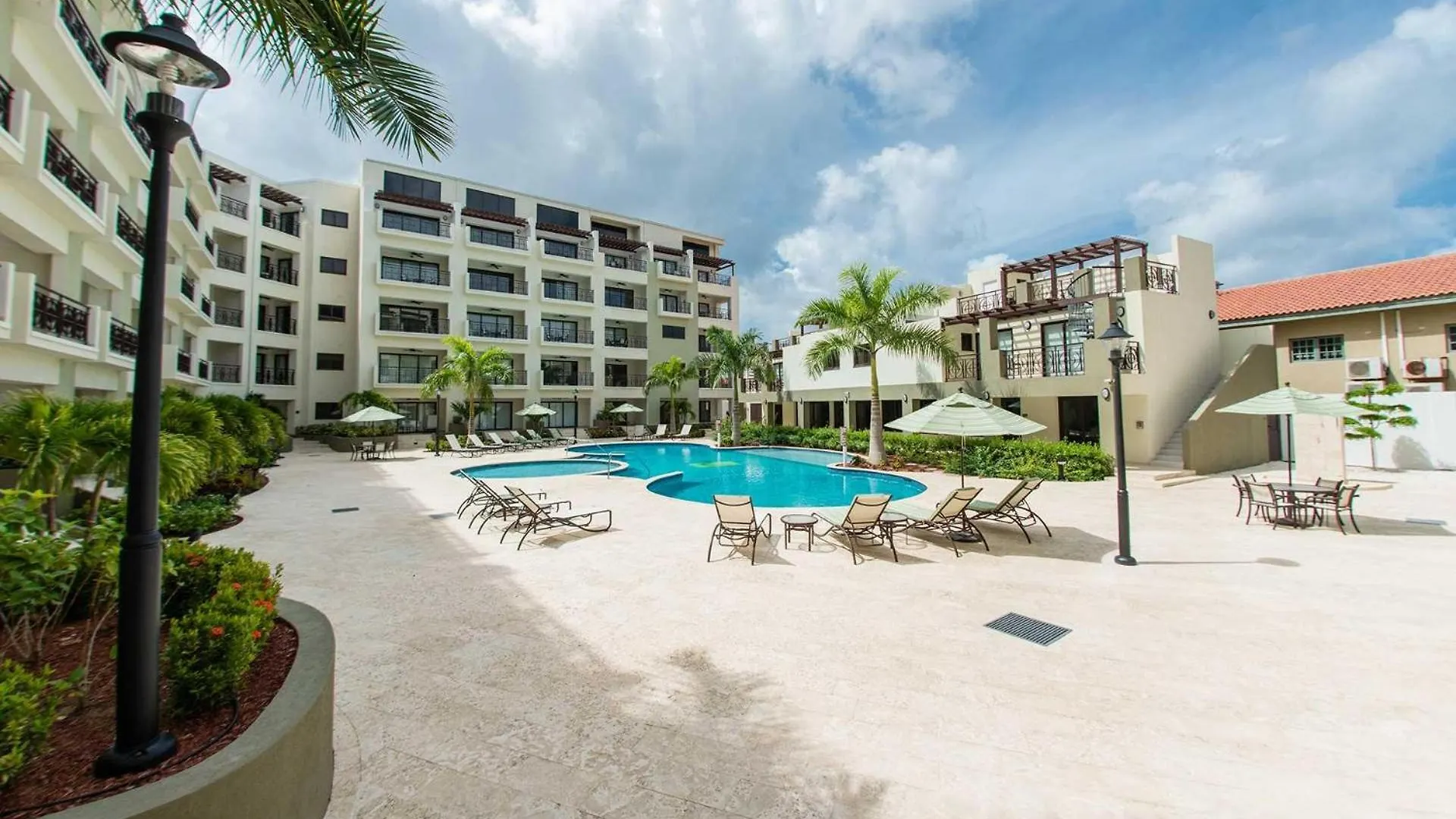 Pc314 - Pool View - Couple Or Family With Kids - 1Br Villa Palm Beach 0*,  Aruba